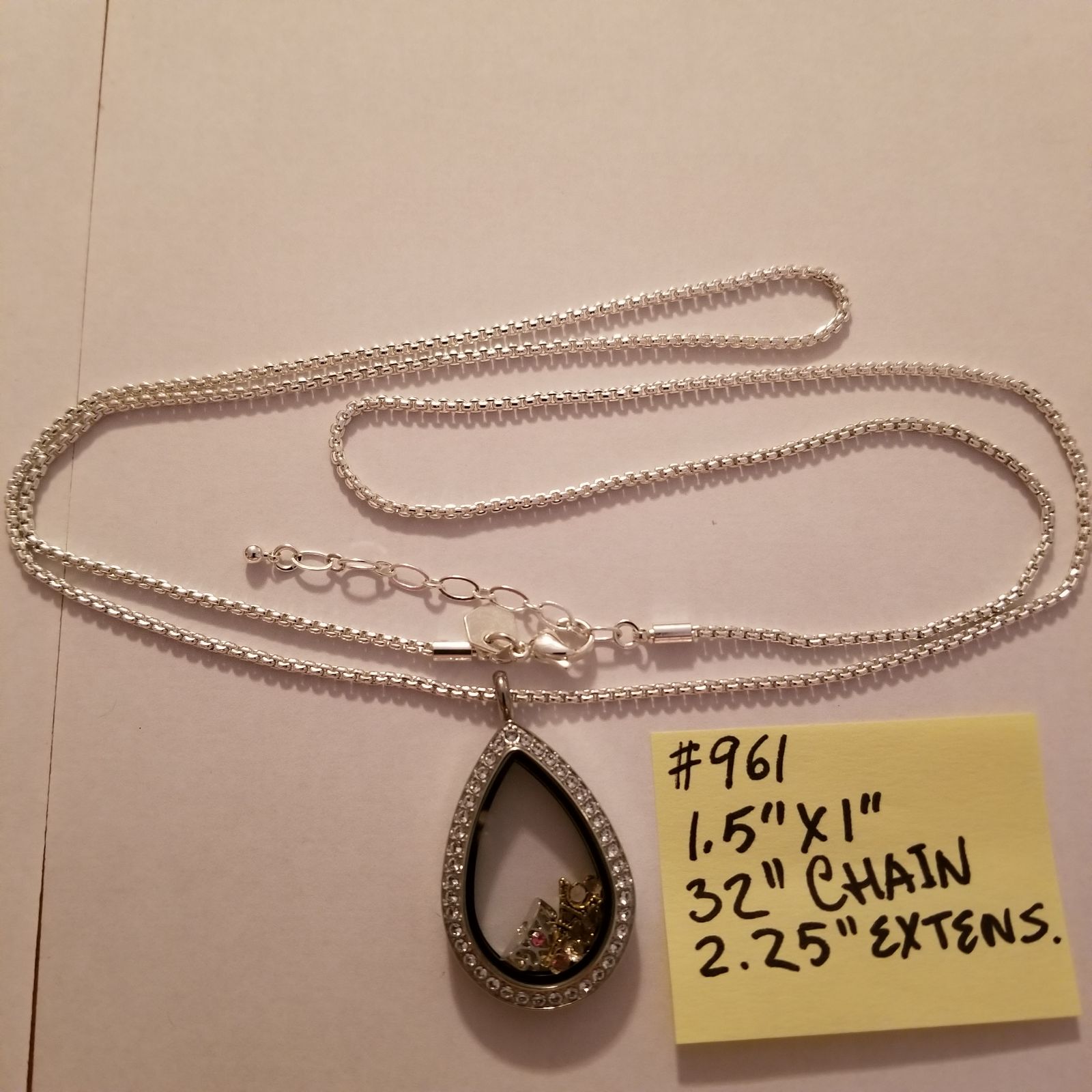 #961 NIB Origami Owl Custom Pendant