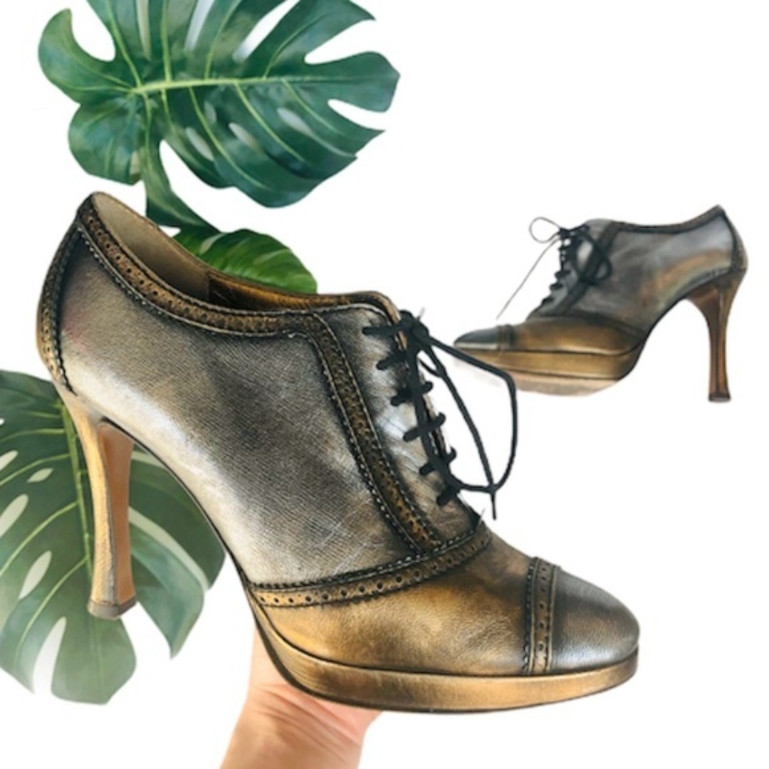 Dolce & Gabbana Metallic Oxford Lace Up Heels 8.5