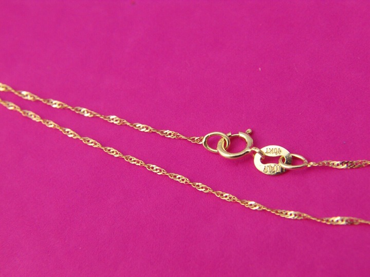 Beautiful Solid 10k Gold Chain Necklace Rope Chain 16 Inch