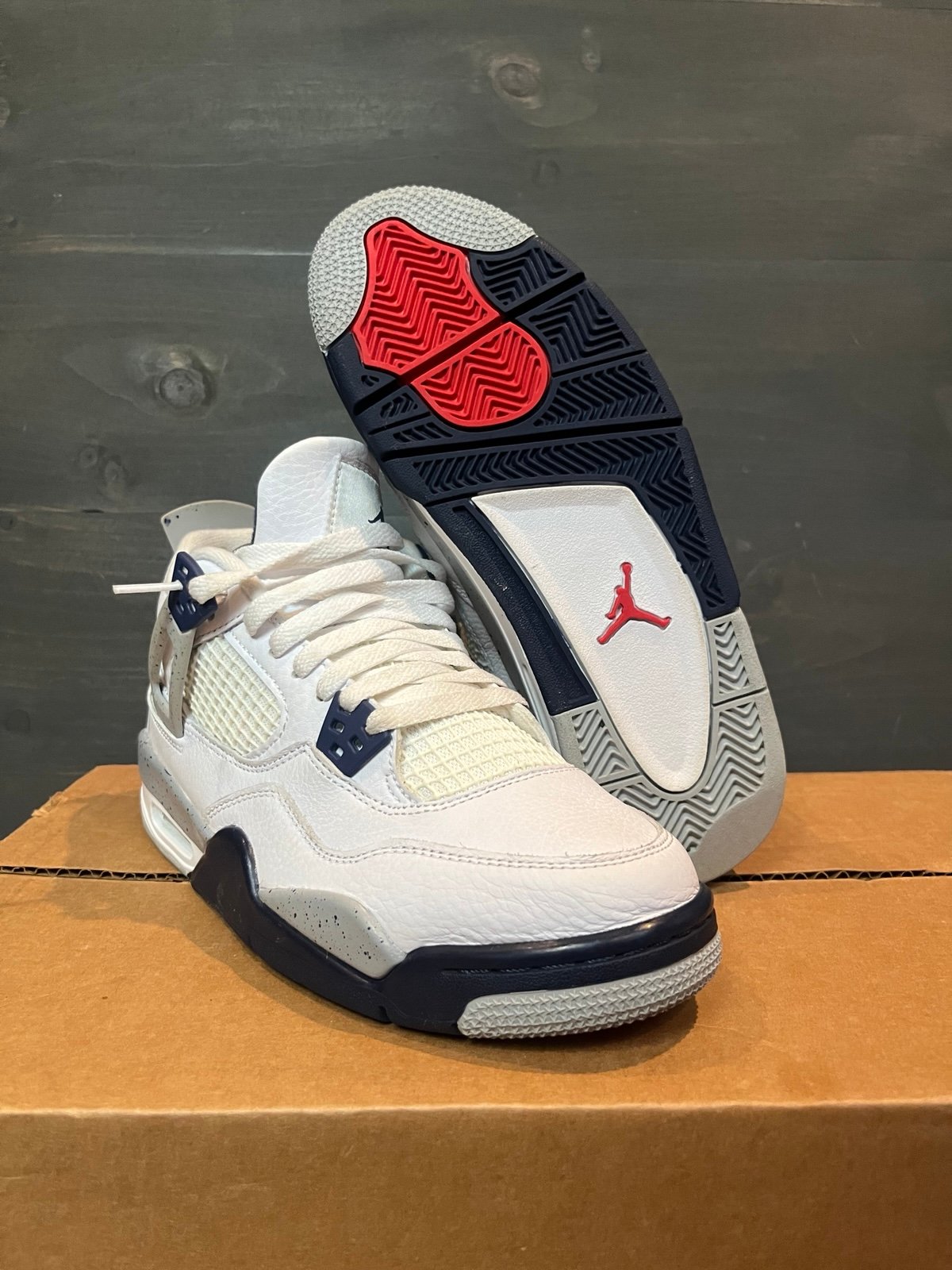 Jordan 4 Retro GS Midnight Navy Sz 6.5y
