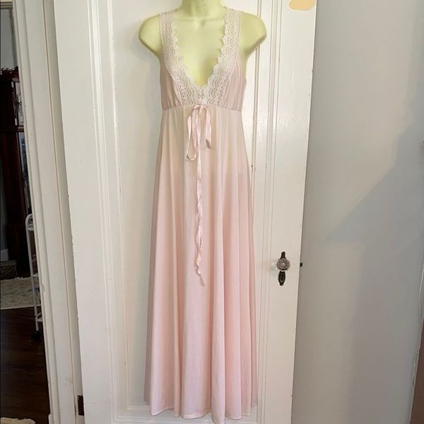 Vintage 60s Olga light pink deep lace V neck sleeveless nylon long nightgown