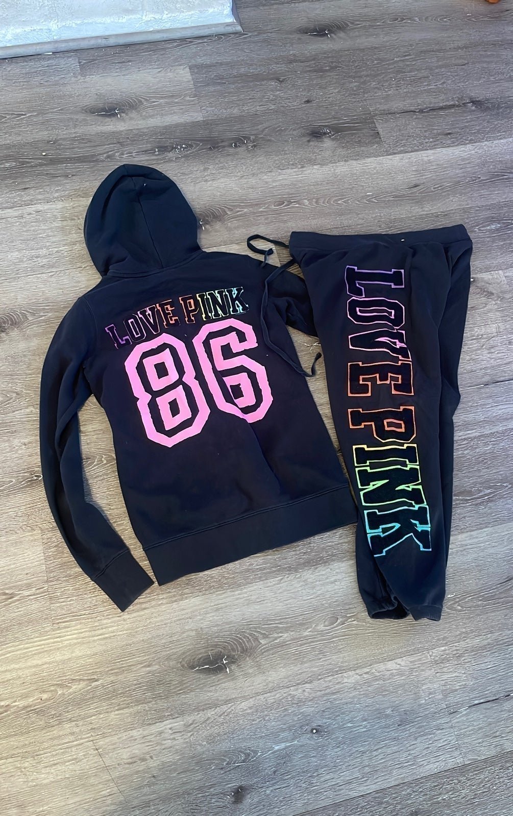 VS Pink Vintage Rainbow Joggers/ hoodie