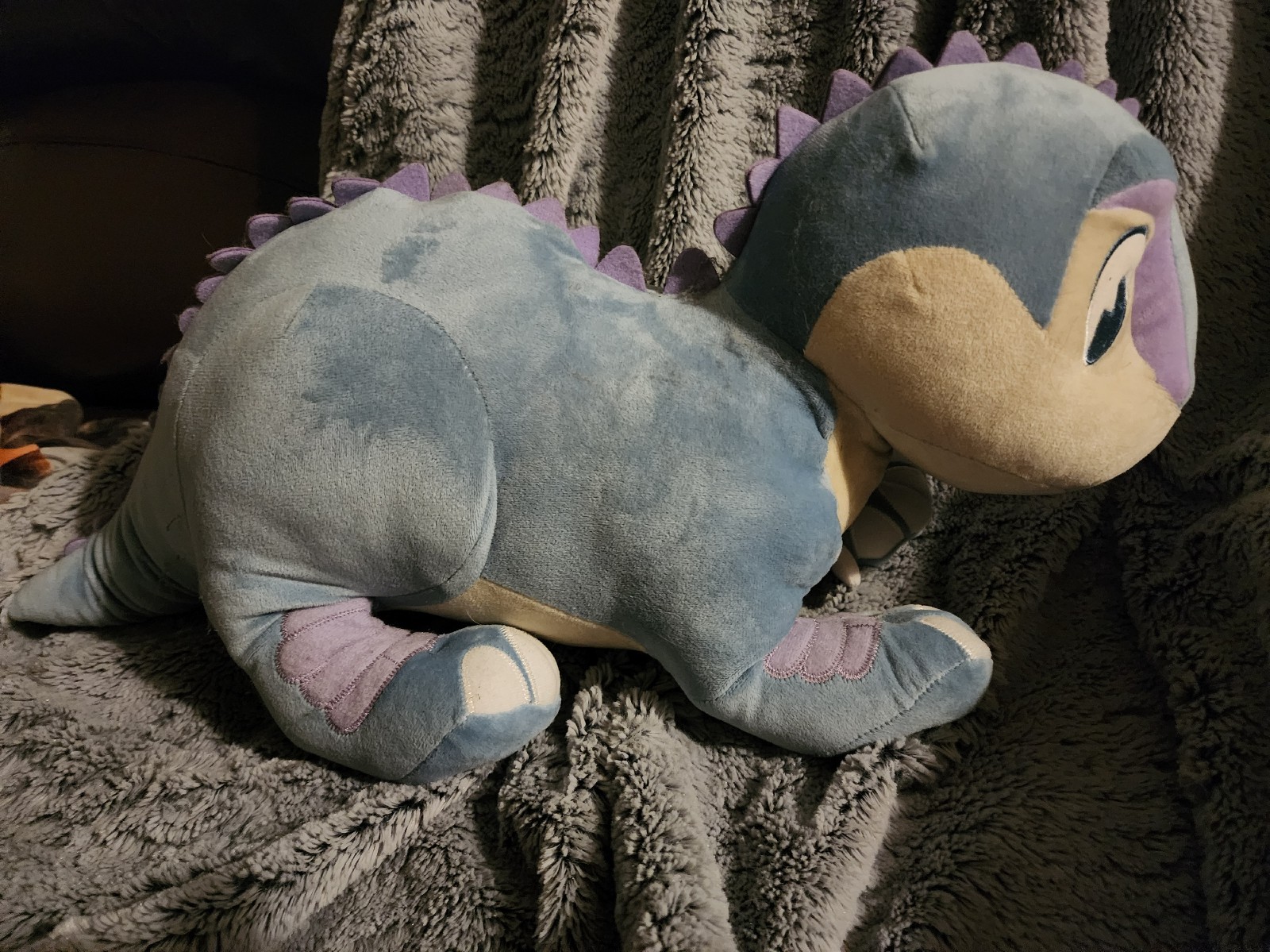 Disney Dinoland Animal Kingdom Aladar Iguanodon plush.