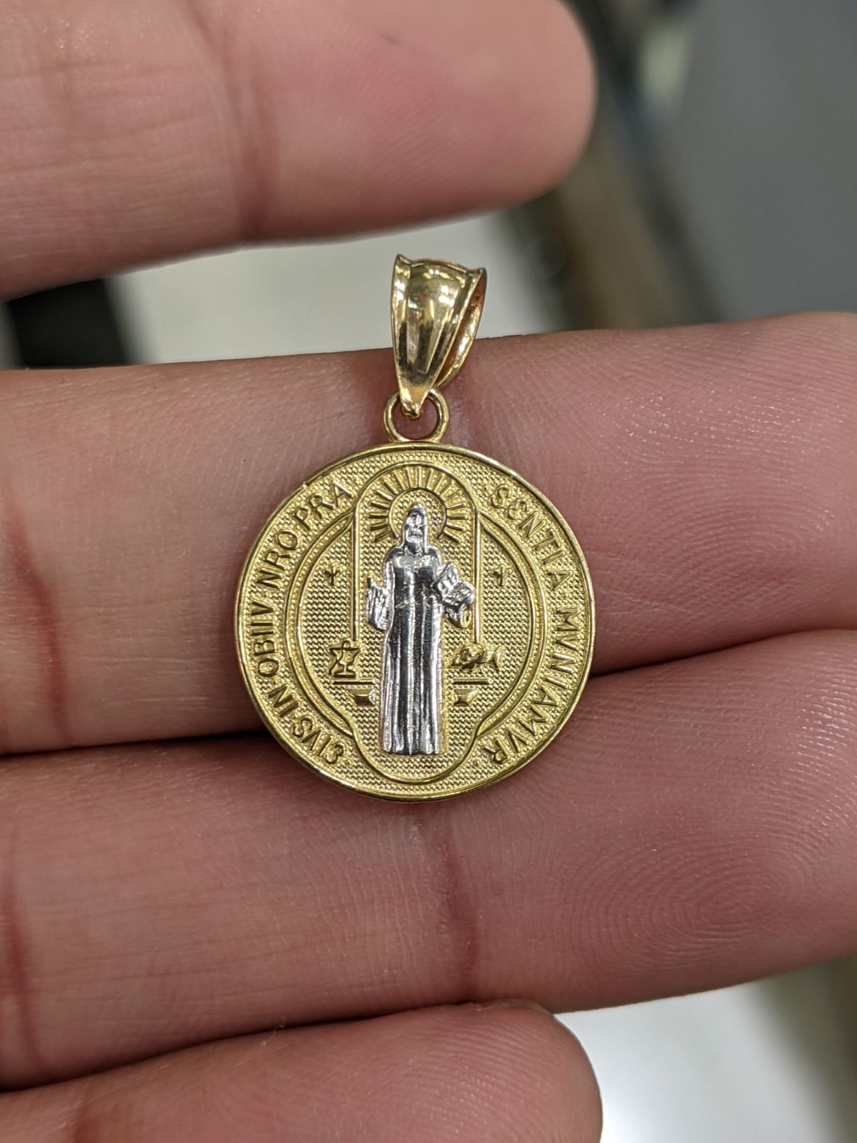 10kt Real Gold Saint Banito Pendant