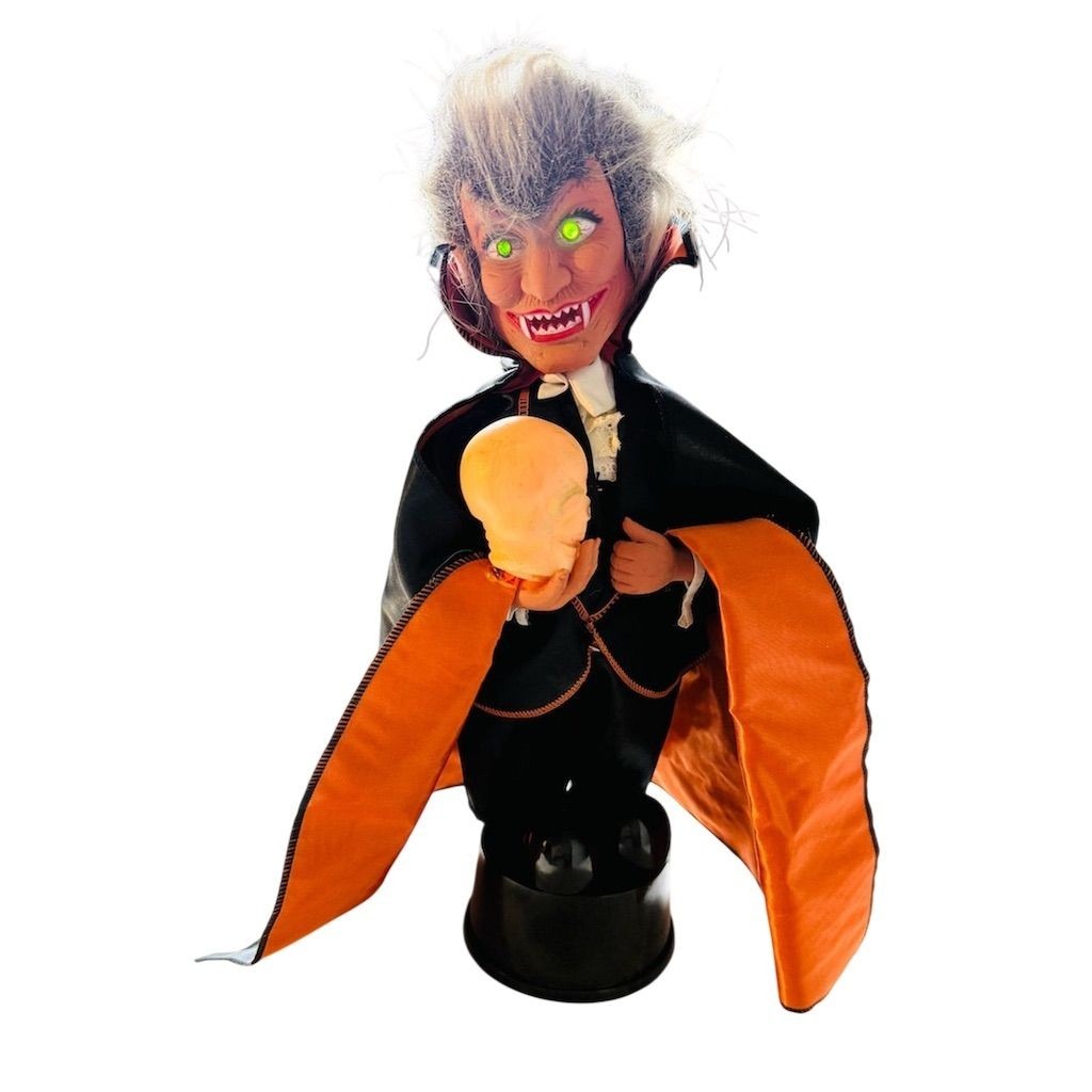 Rennoc Vintage Halloween Vampire Figure with Lights & Sound tested