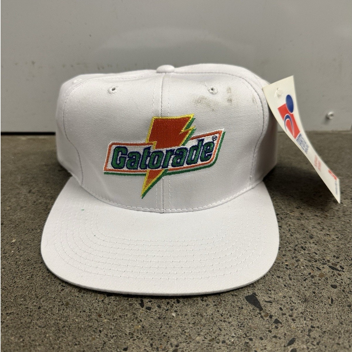 Vintage Nike 90s Sports Specialties Gatorade Snapback Hat Jordan NWT READ