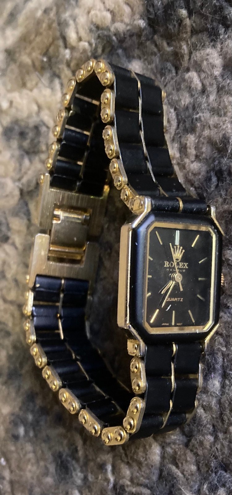 Womens fashion Watch (USED)