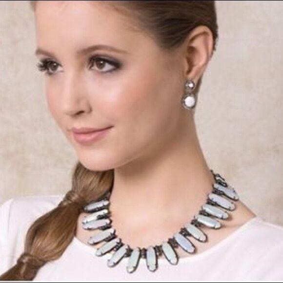 Kendra Scott Opalite Gabriella Necklace