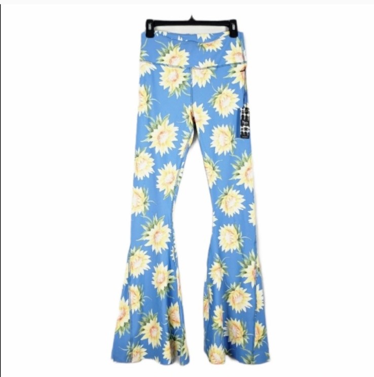 SHOW ME YOUR MUMU Flora Bells pants NWT