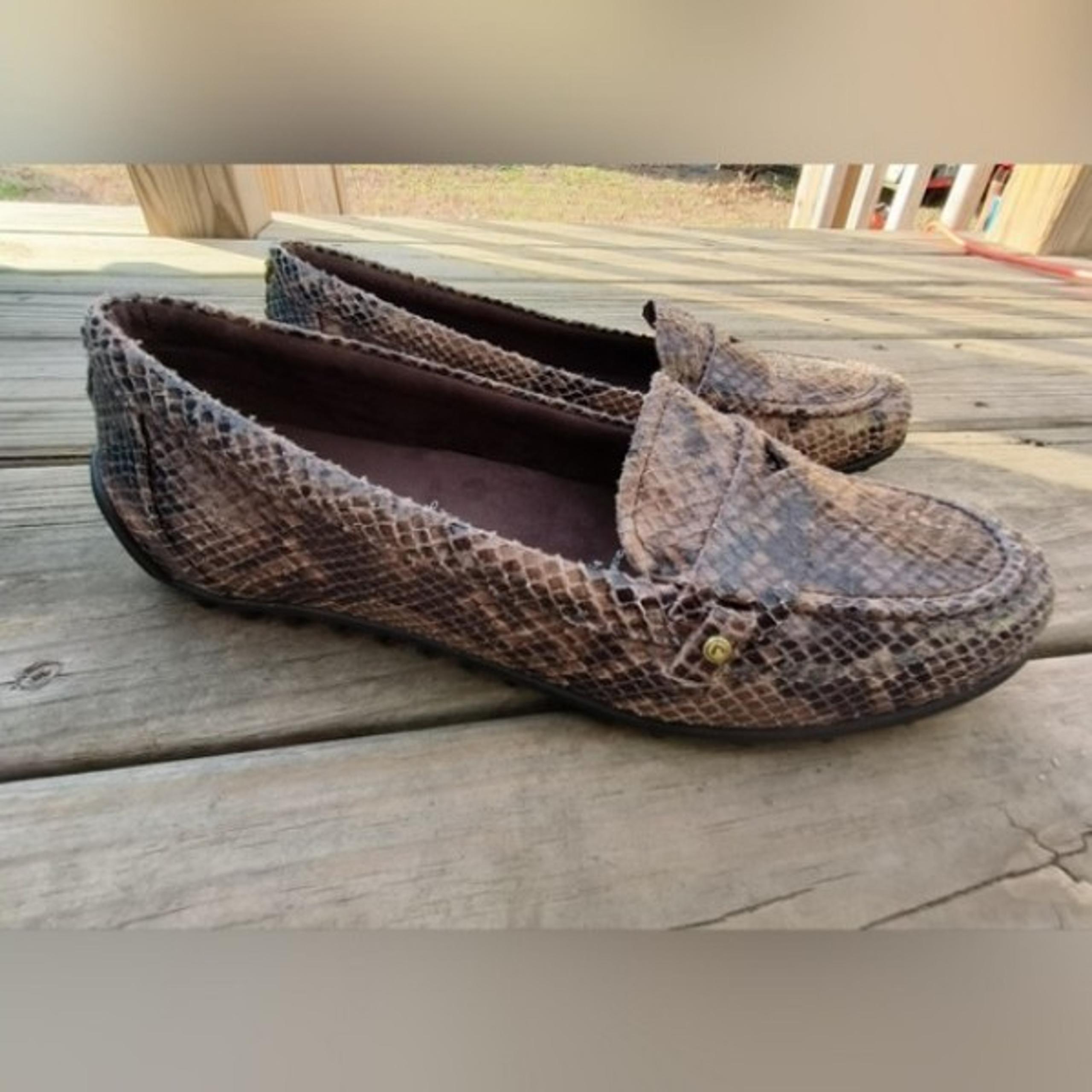 Rockport Embossed Snakeskin Loafers w/ adiprene by Adidas Women's Size 8