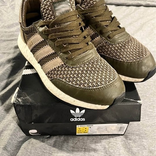 Men's Adidas I-5923 Size 9.5