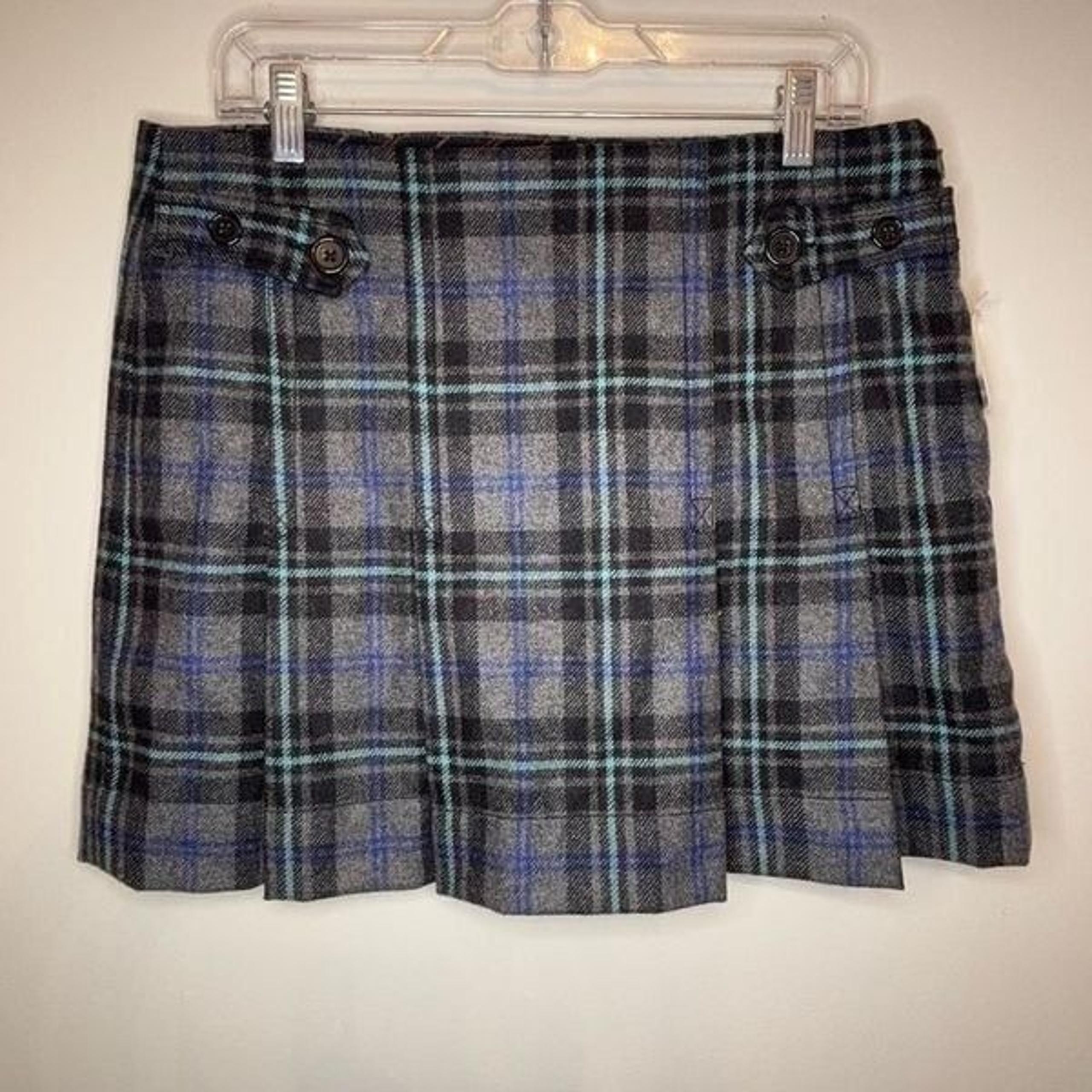 Gap NWT black/gray/blue recycled wool plaid pleated skirt Size 12