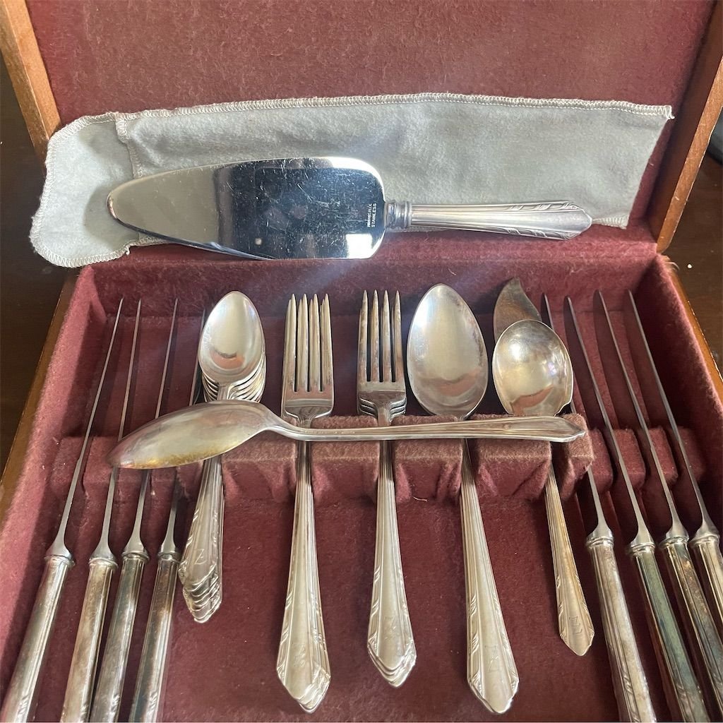Vintage Reed & Barton Silver Plated Flatware Set with Wooden Case