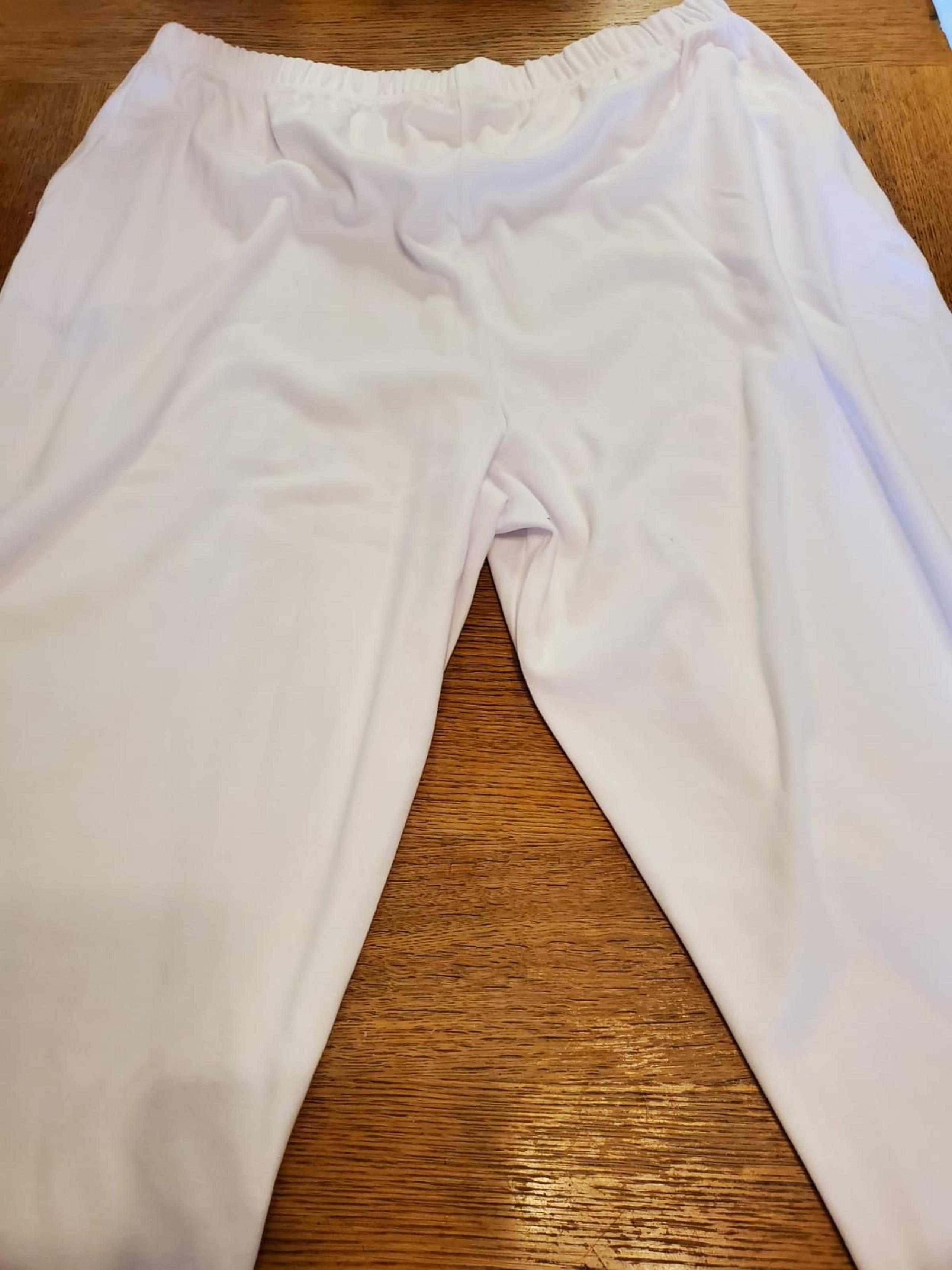 Woman Whitin Pants White Capri 1x