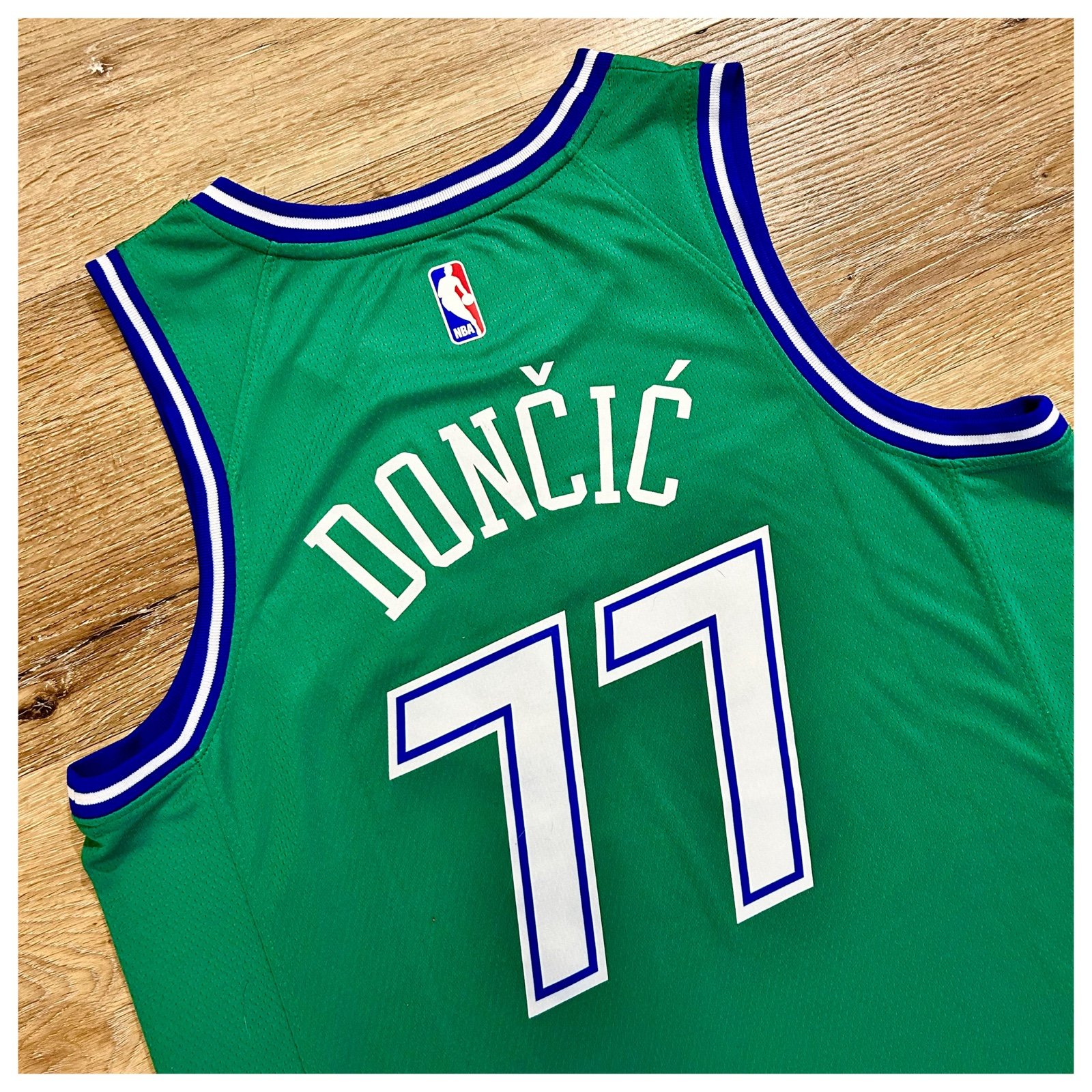 Luka Doncic jersey size XL authentic