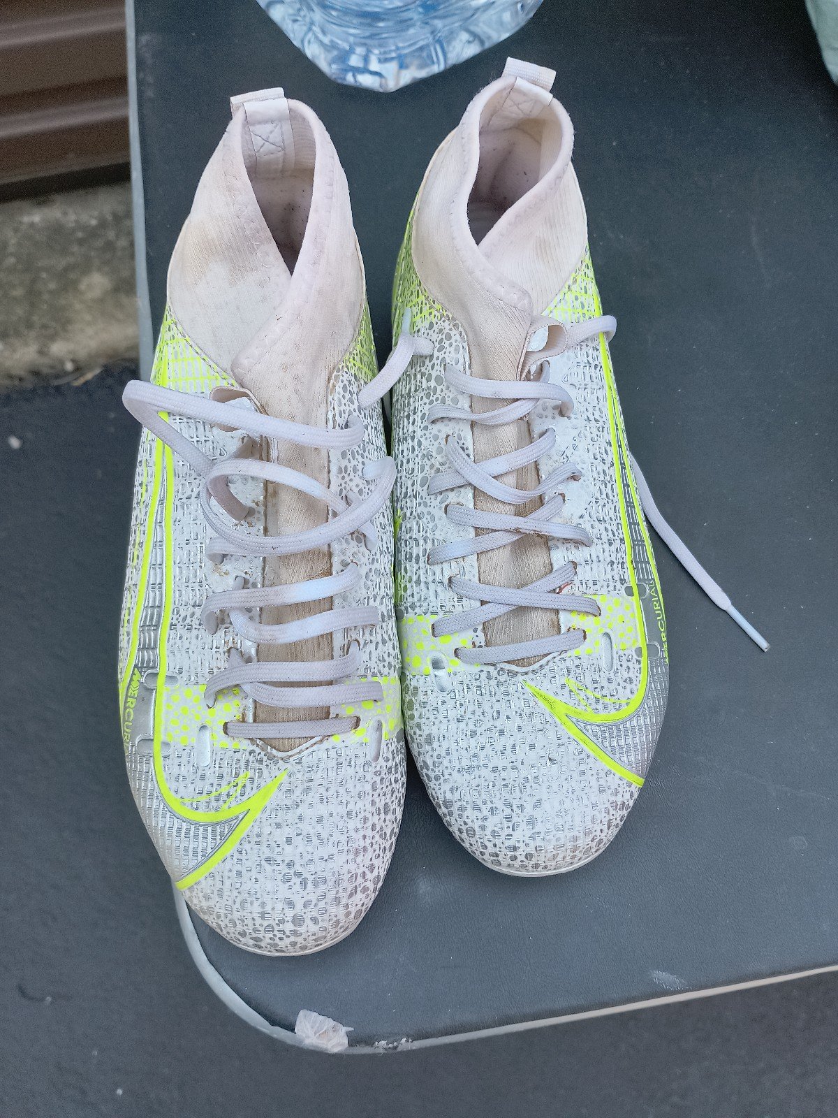Nike mercurial cleats size 4.5y
