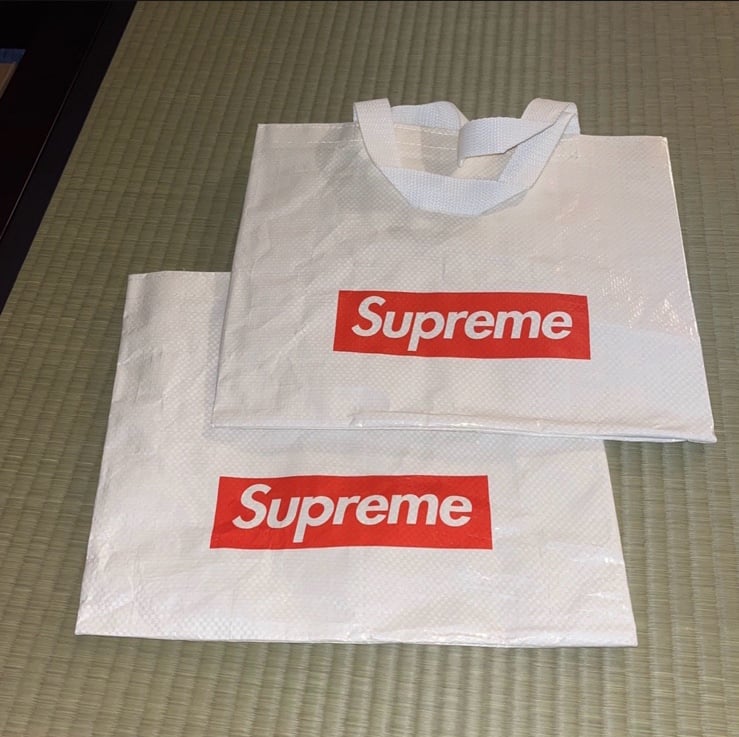 Supreme tote bag