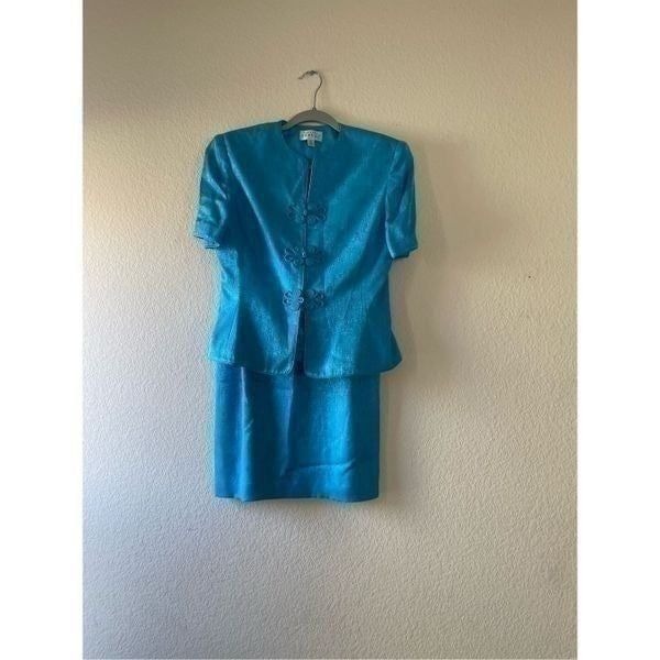 Vintage Adrianna papell 100% silk set