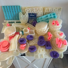 Silicone Resin Molds Lot