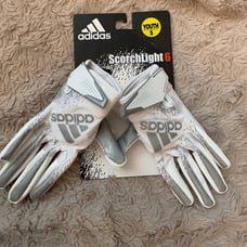 NWT Adidas Youth Small Football Scorchlight 6.0 White and Silver Gloves