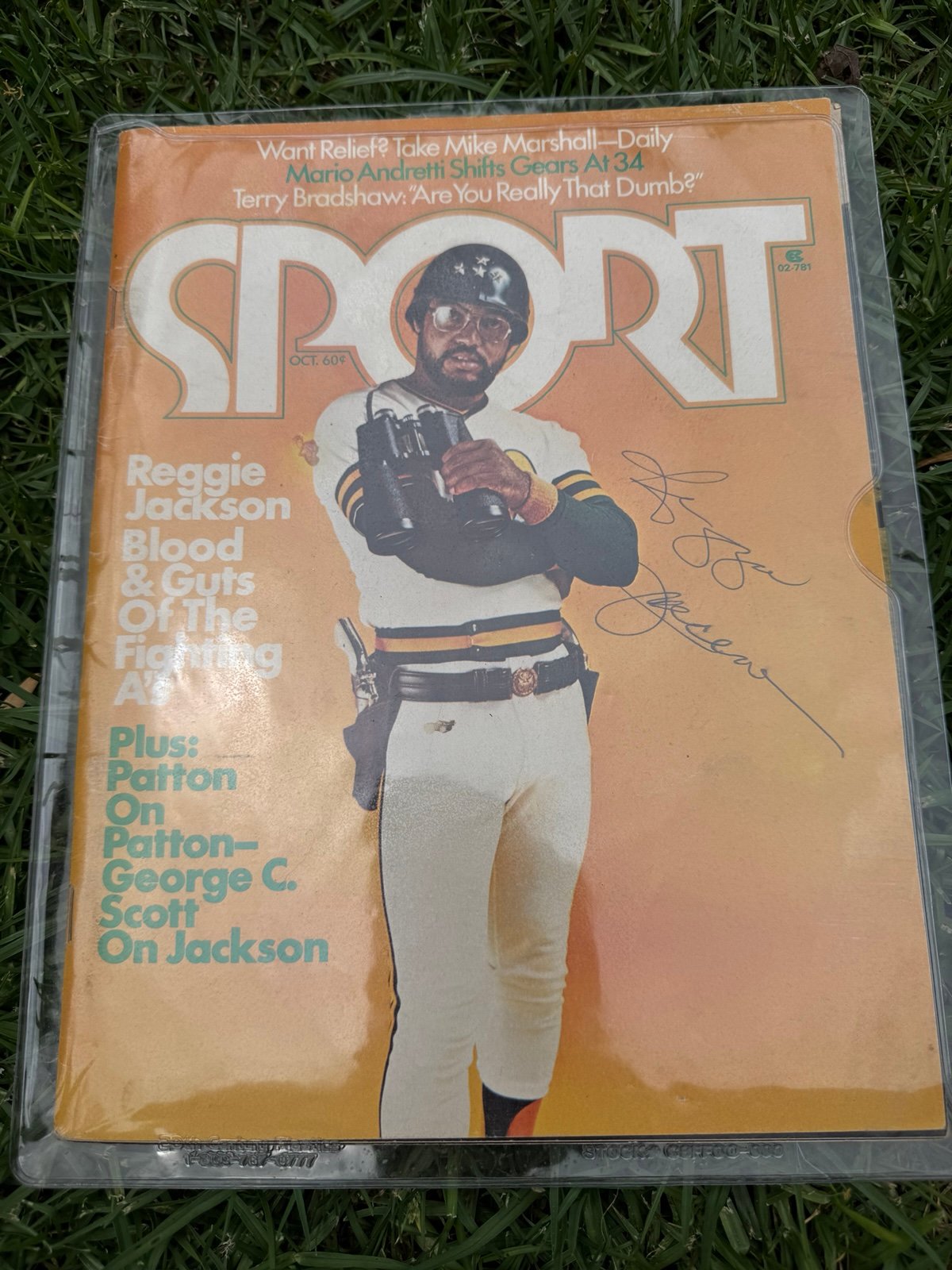 Vintage 1974 Sports Oakland A’s Athletics Reggie Jackson Autograph Magazine MLB