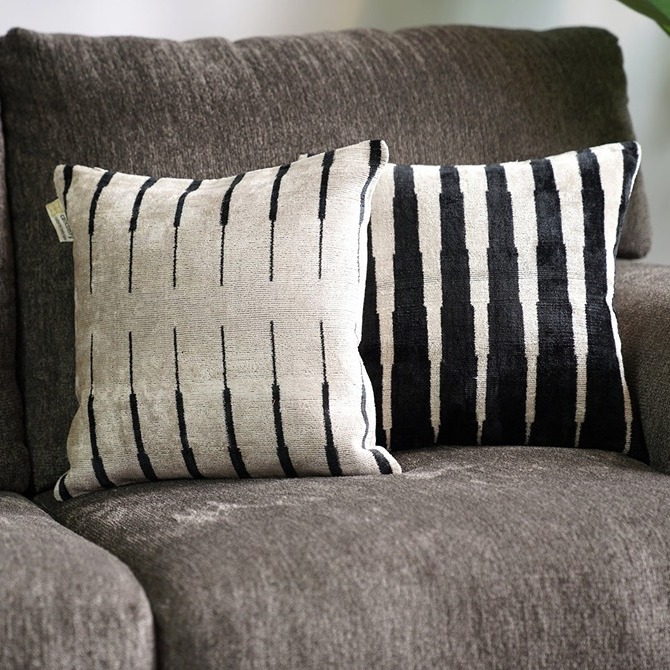 Canvello Modern Black and White Throw Pillows | 16x16 In