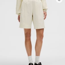 Stretch Woven High-Rise Bermuda Short 9 Size S Bone