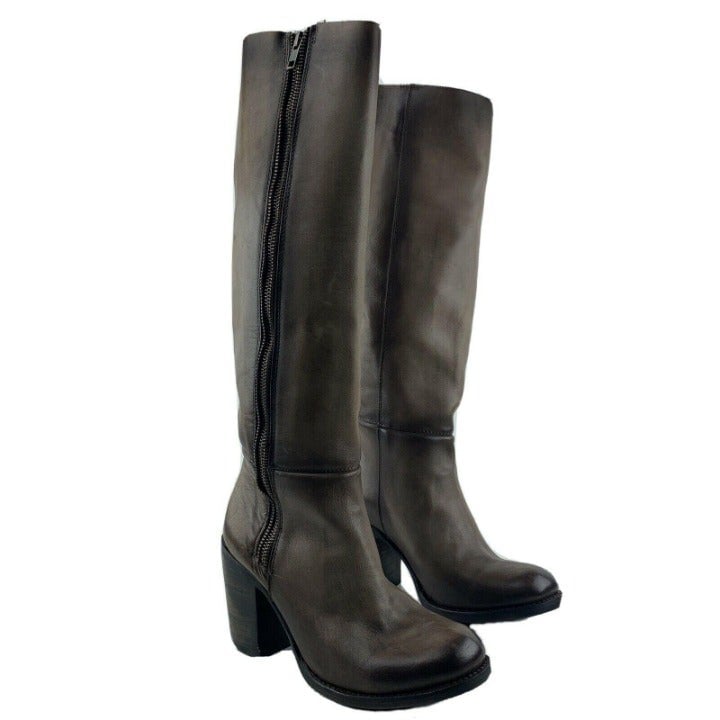 FreeBird by Steven Womens 9 Beau Brown