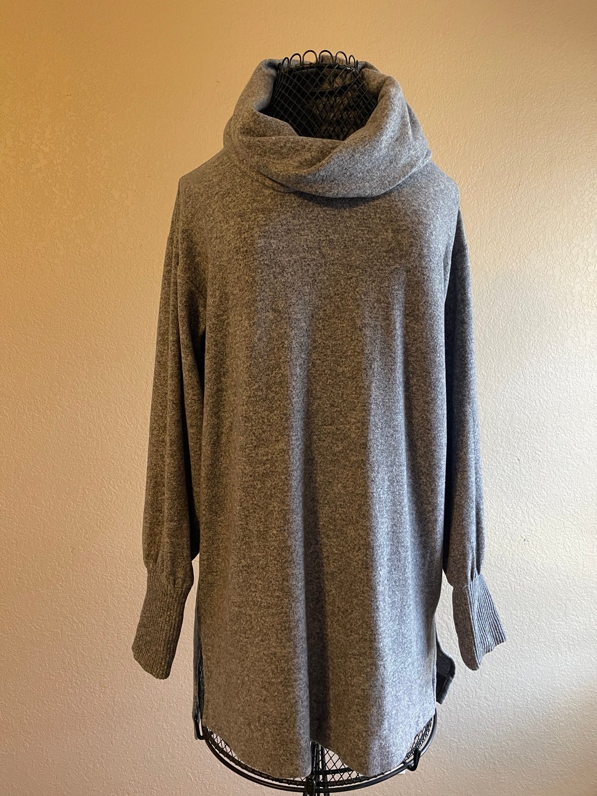 Maeve by ANTHROPOLOGIE Cowl Neck Sweater | Medium