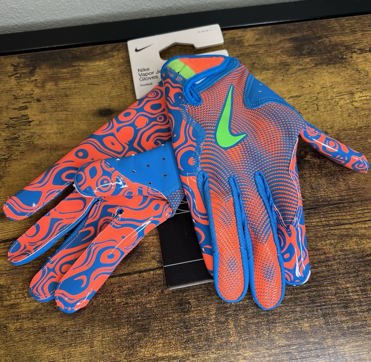 Nike Vapor Jet 8.0 Football Gloves Men's Medium Gloves Blue Orbit/Voltage Green