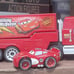 Shake ’n Go Pixar's Cars – Mack Hauler with Radiator Springs Lightning McQueen