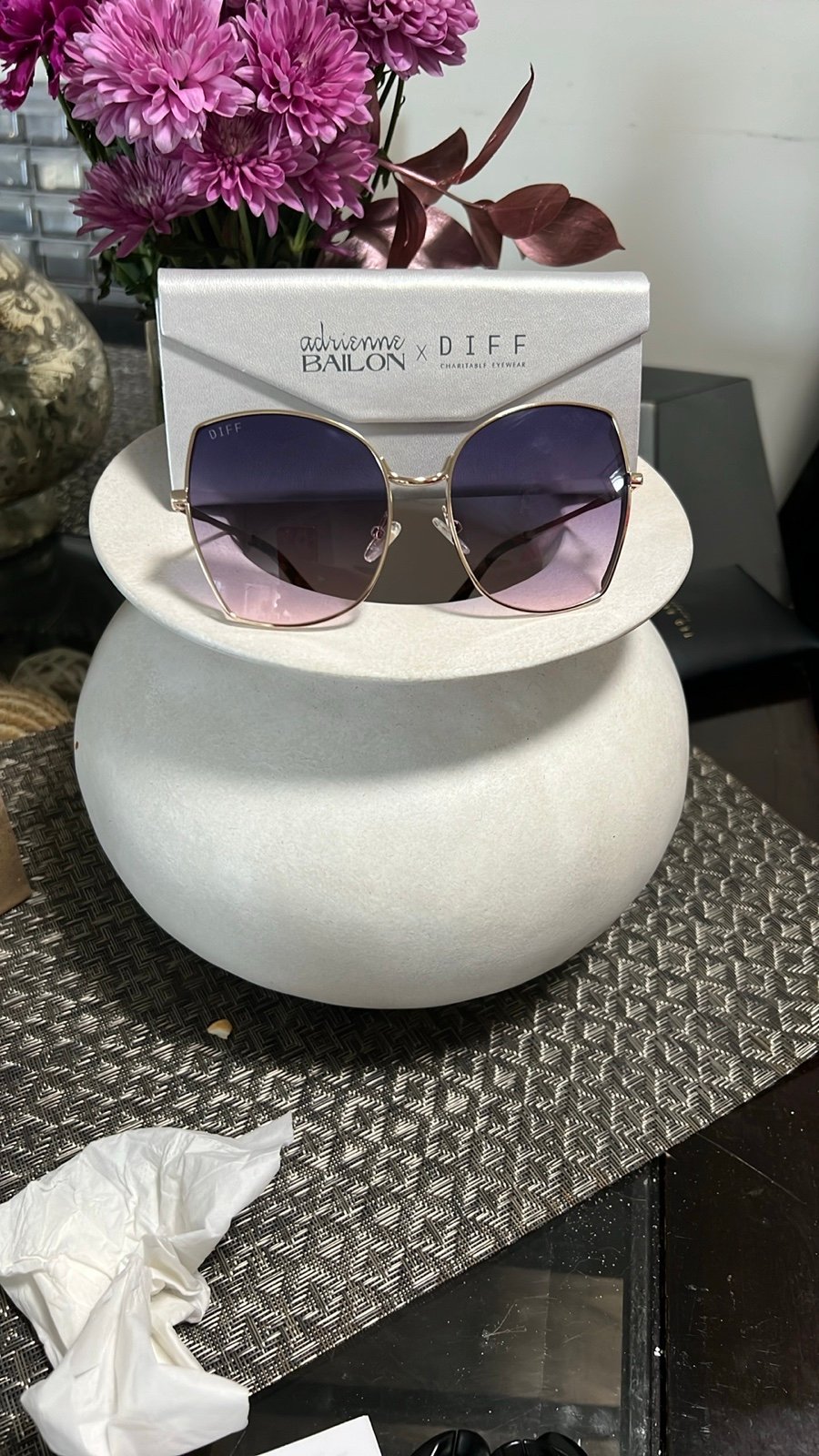 DIFF Oversized Lightweight Gold & Lavender Rose Sunglasses