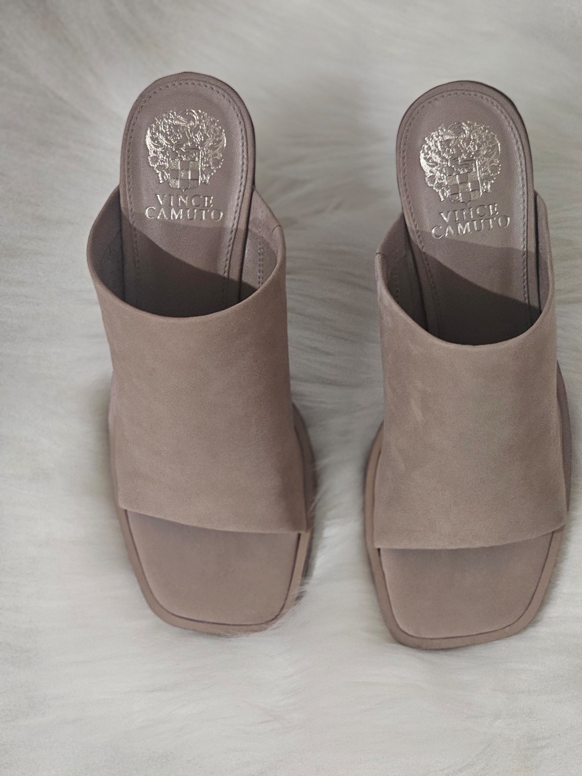 New Vince Camuto leather womens shoes size 7.5