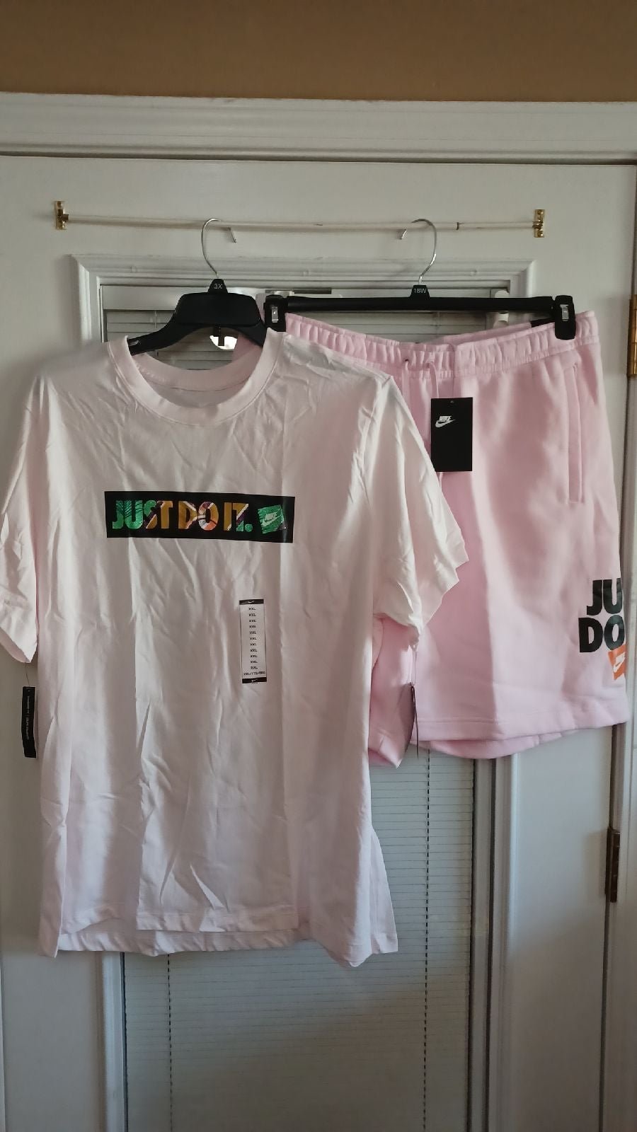 NWT NIKE SIZE XXL JUST DO IT PINK SHORT SET