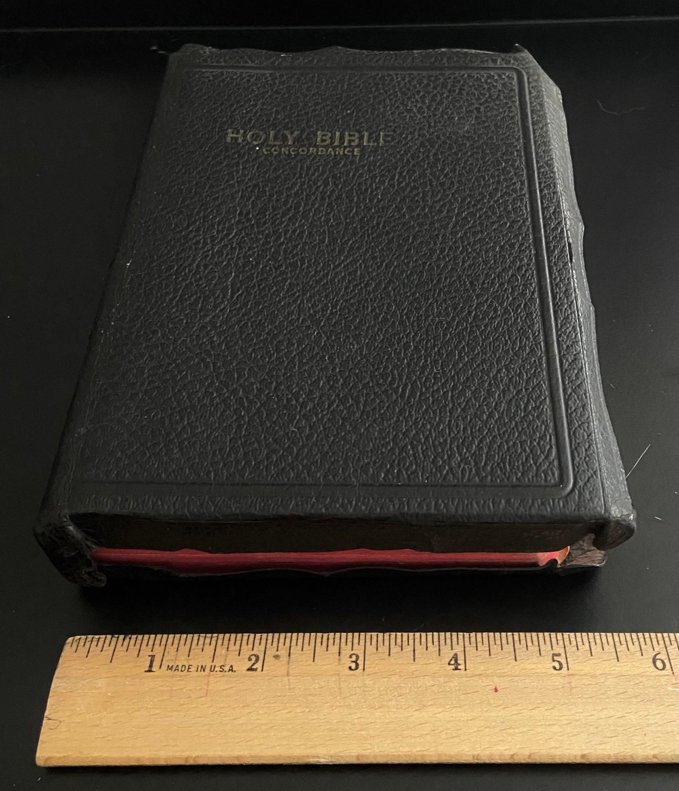 Vintage 1950’s The Holy Bible Red Letter Edition KJV Concordance World Publish - detail