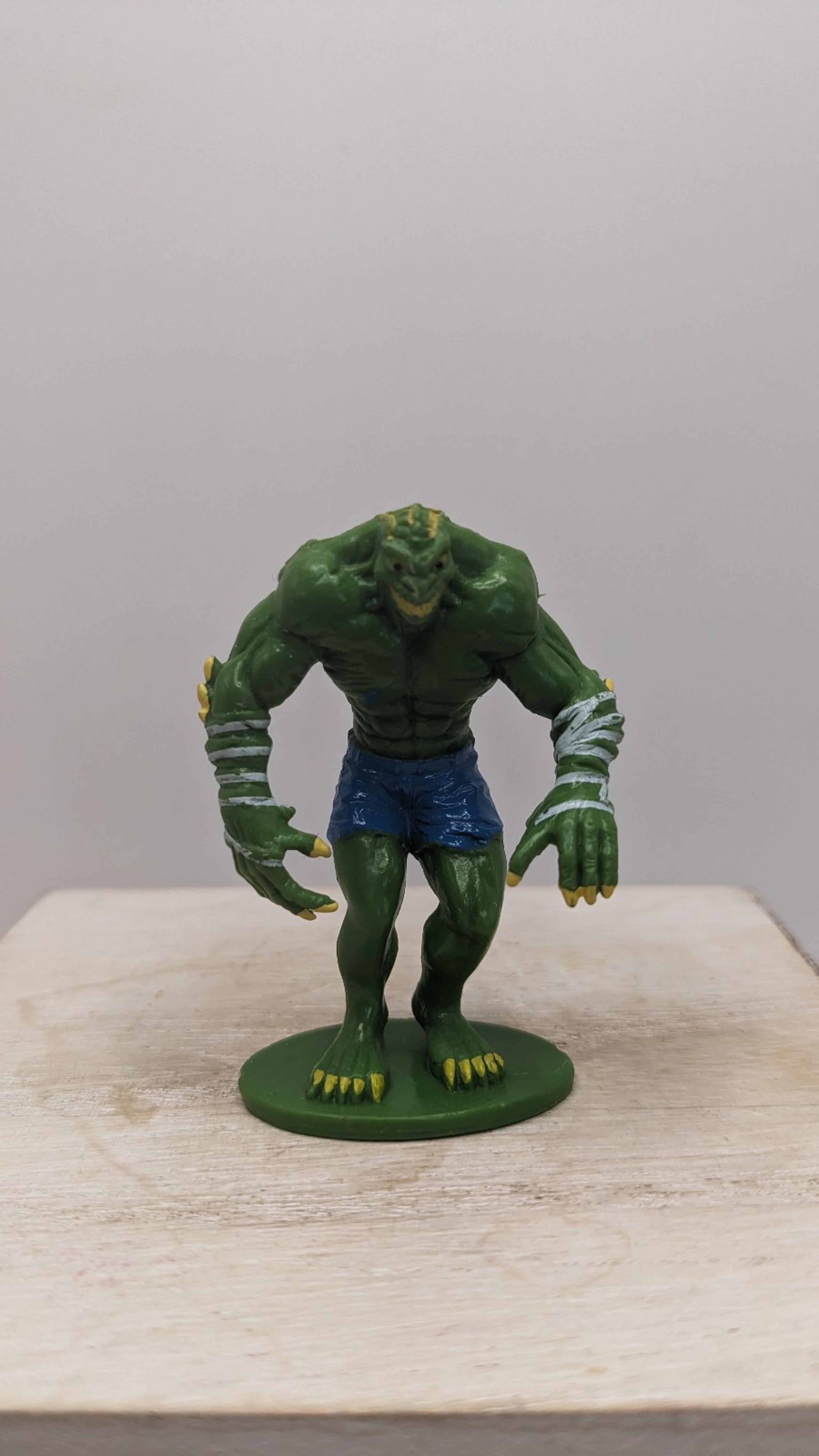 2015 DC Comics S12 Killer Croc 2" Mini Figure On Stand- Batman Character