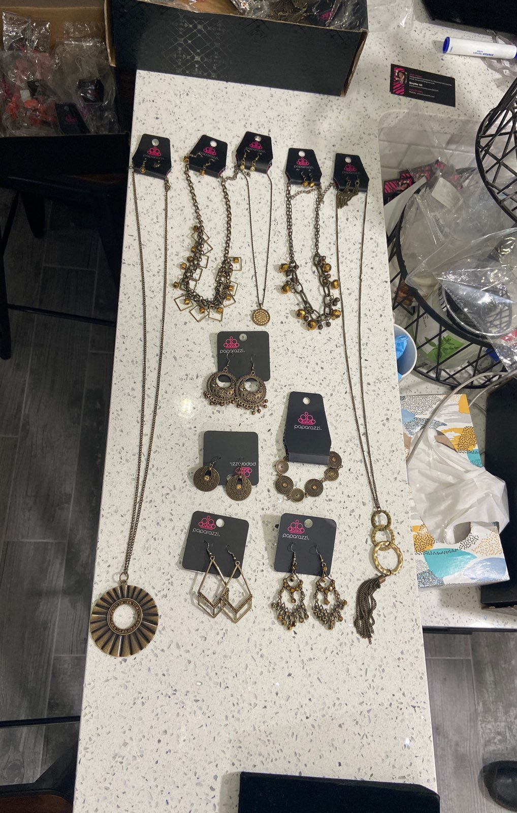 10 piece paparazzi jewerly lot