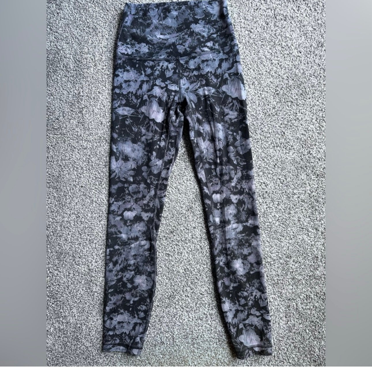 NWOT Lululemon Leggings