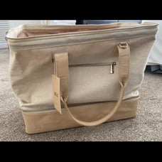 Beis Weekender in Beige