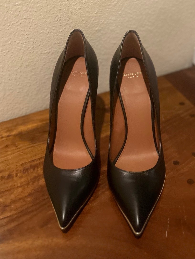 Givenchy pumps