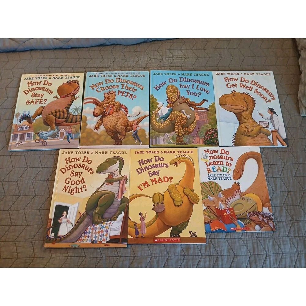 Lot of 7 How Do Dinosaurs Books by Jane Yolen - Paperback & Hardcover