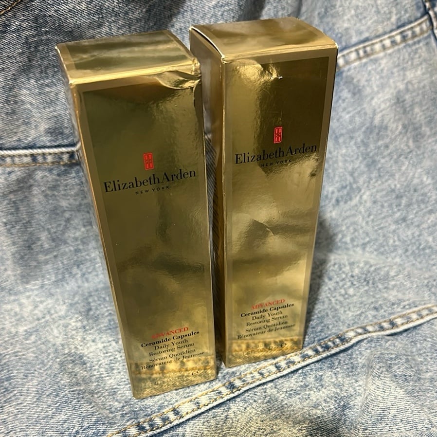 2 Elizabeth Arden Advanced Ceramide Capsules