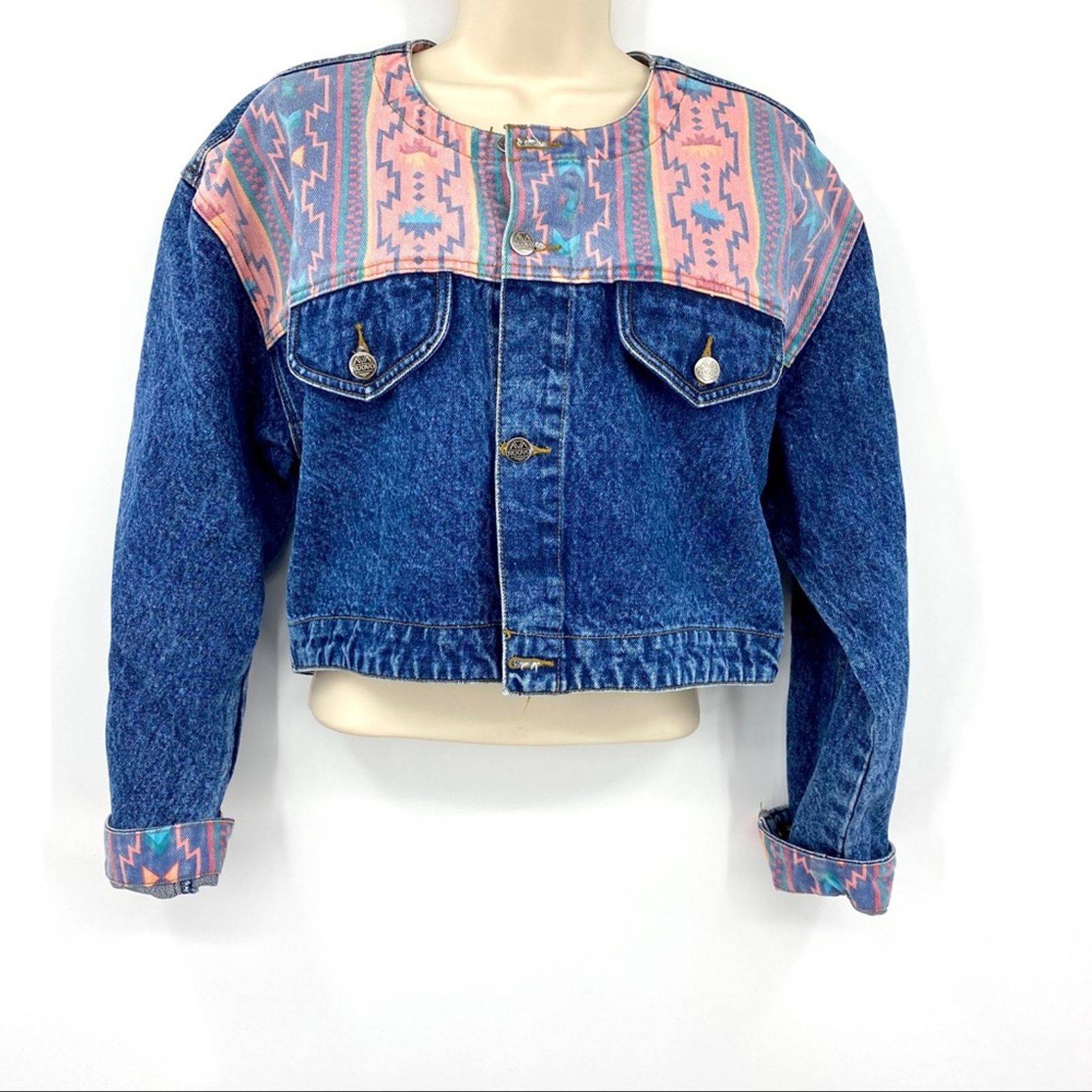 Vintage acid wash Aztec print crop top