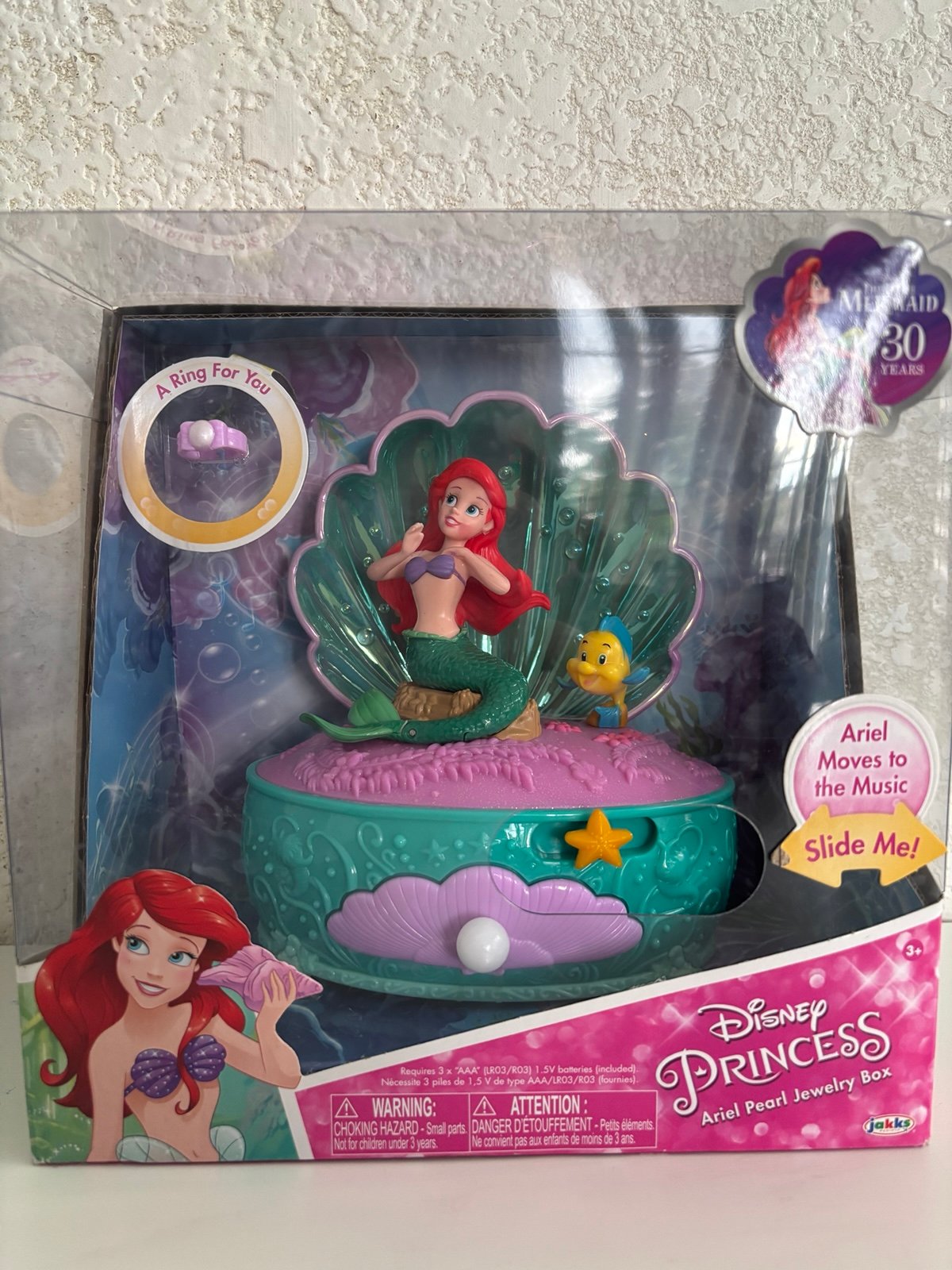 Disney Princess Ariel Little Mermaid 30th Anniversary Light Up Music Jewelry Box