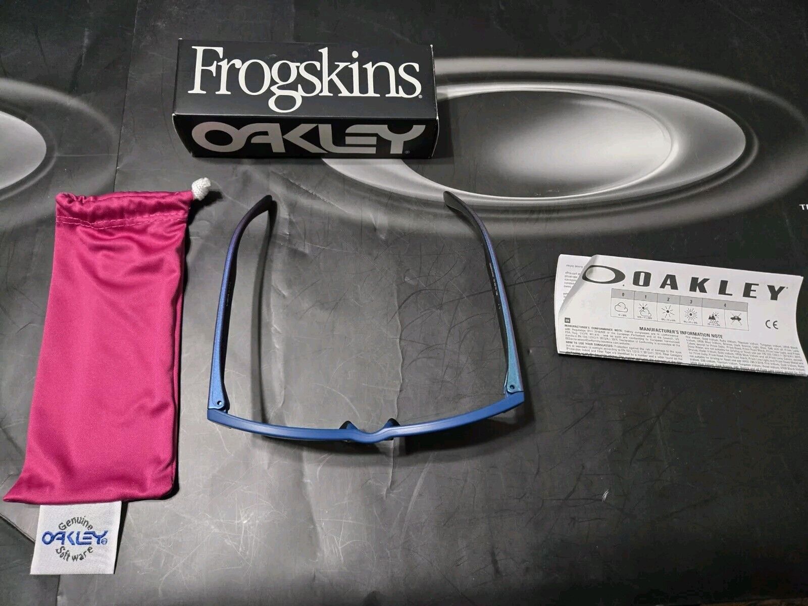 Oakley Odyssey Collection Frogskins Lite Matte Poseidon / Prizm Grey OO9374-4763