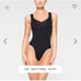 SKIMS SCOOP NECK THONG BODYSUIT