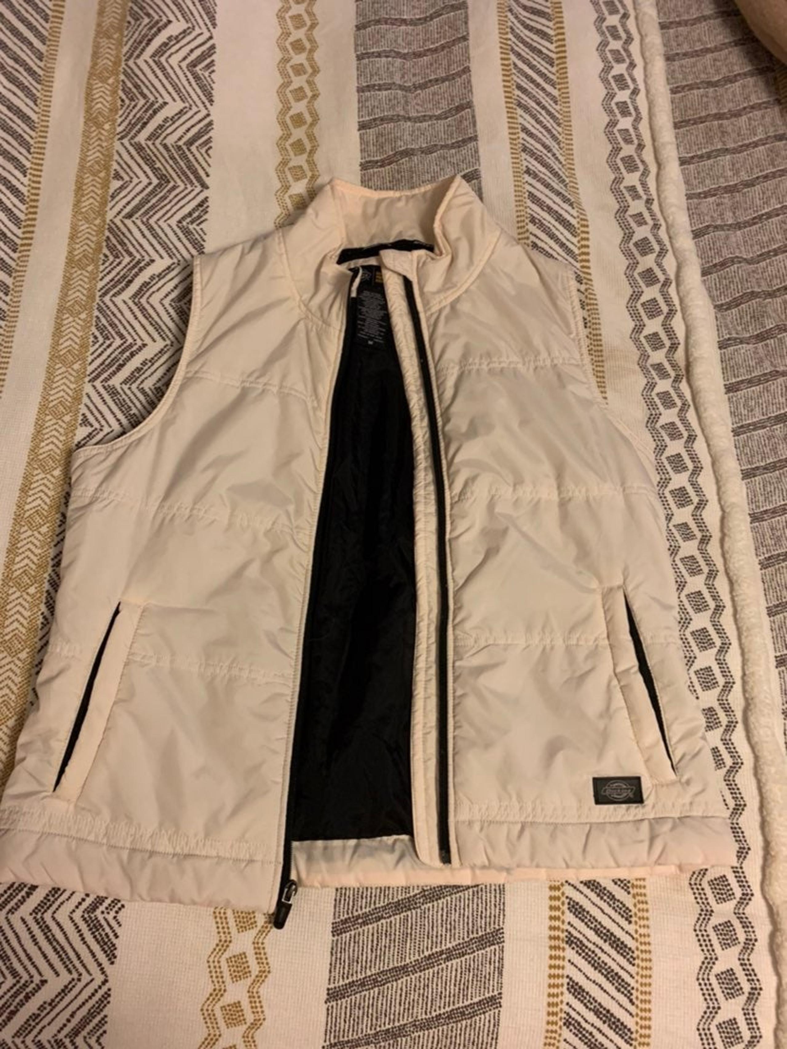 White Dickies vest