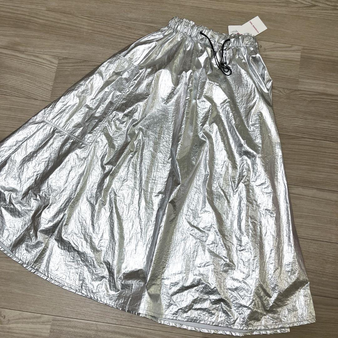 Brand new with tags Vivienne Tam metallic long skirt.