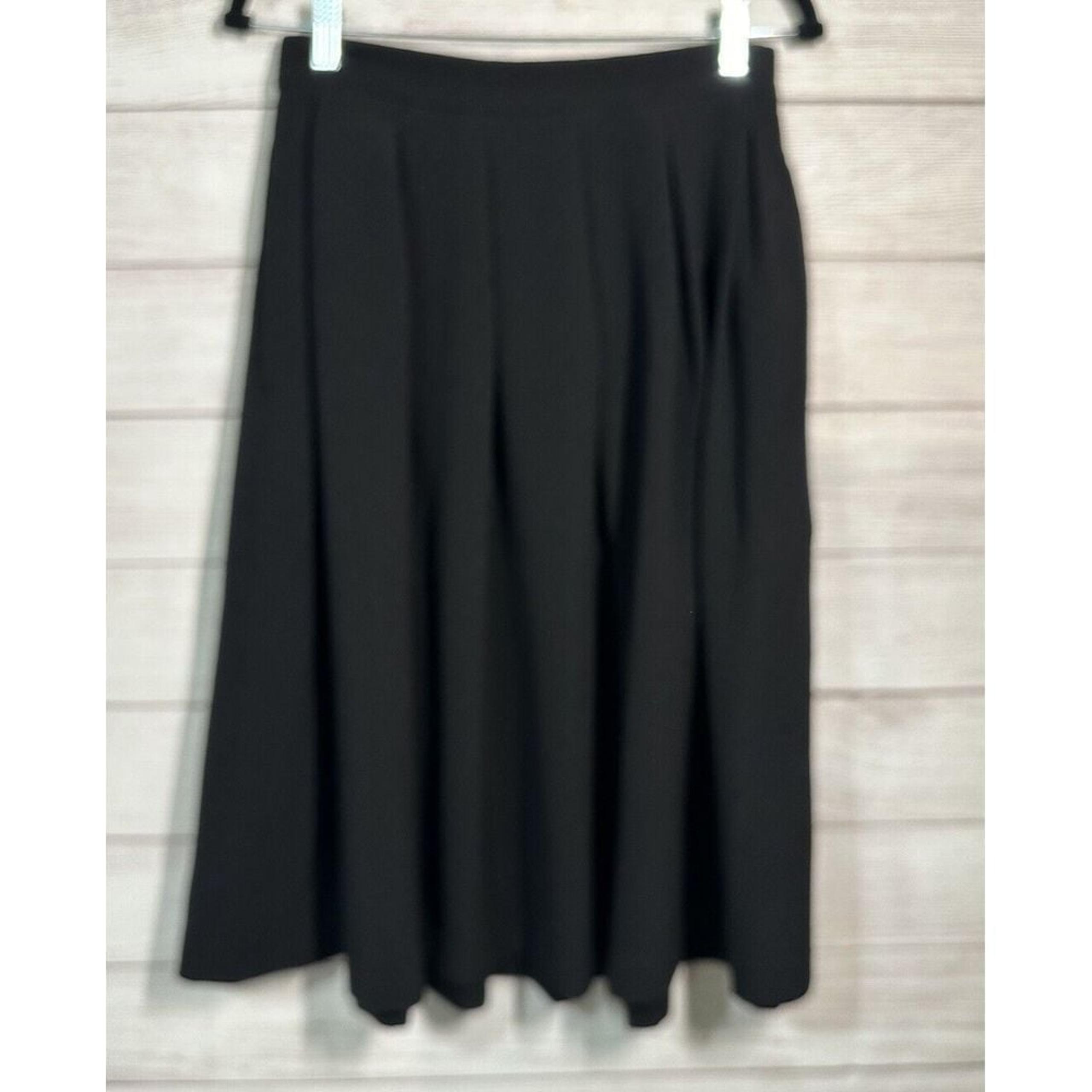 H&M Women's Zip Back Casual Solid Knee-Length Skirt Black Size 8 with Pockets