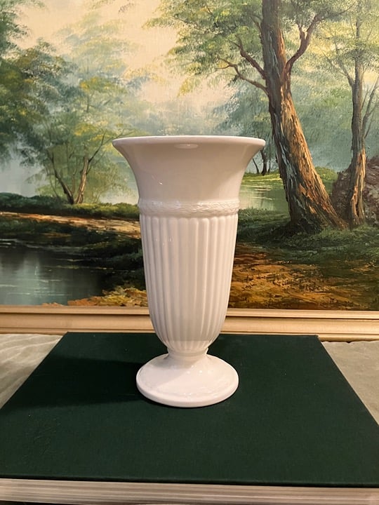 Wedgwood Edme Vase - White